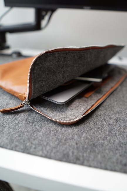 Laptop Bag and Sleeve Selection Support